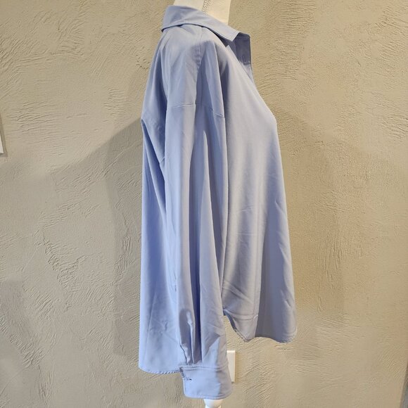 Lou & Grey Athletic Oversized Button Up - Picture 4 of 6